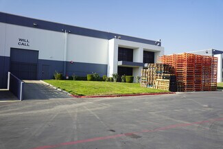 Plus de détails pour 10404 6th St, Rancho Cucamonga, CA - Industriel/Logistique à louer