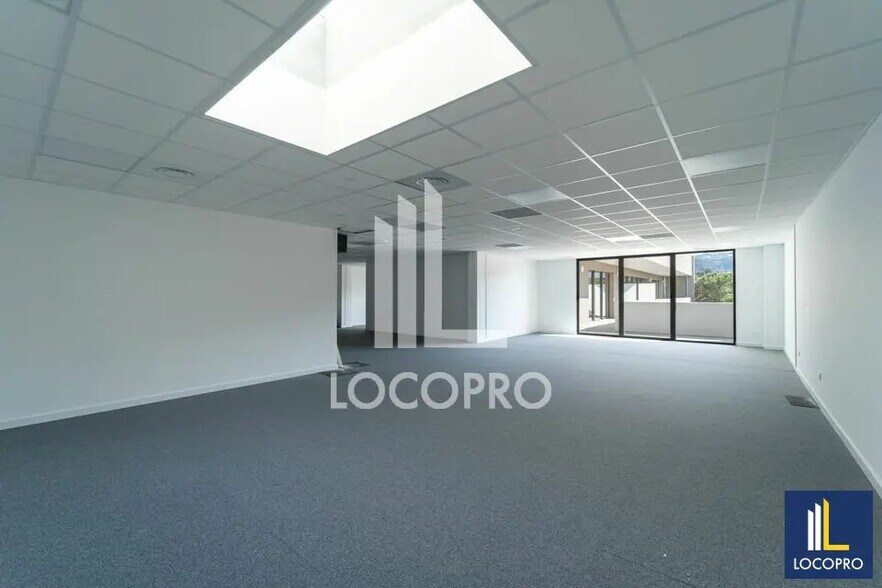 Bureau dans Nice à louer - Photo de l’immeuble – Image 3 sur 6