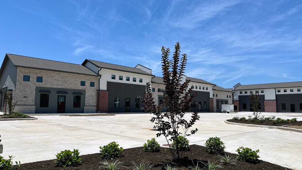 11606 Westlock Dr, Tomball, TX à vendre - Photo de l’immeuble – Image 2 sur 19