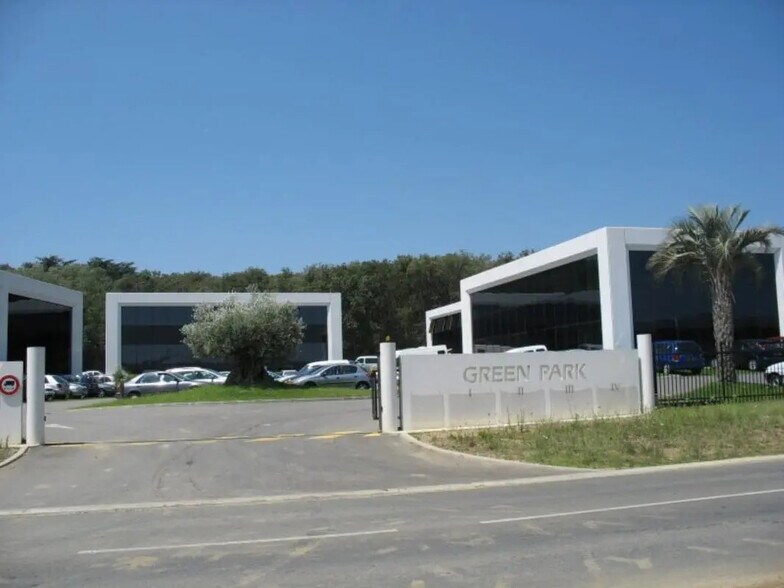 Bureau dans Colomiers à louer - Photo de l’immeuble – Image 1 sur 7