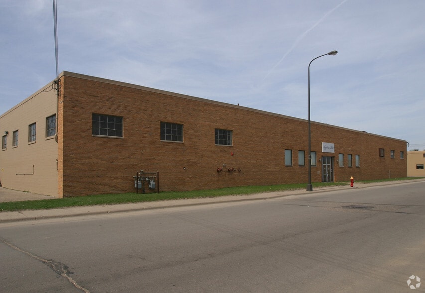 855-865 Vandalia St, Saint Paul, MN à vendre - Photo de l’immeuble – Image 2 sur 10