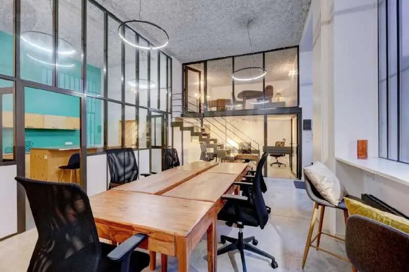 Bureau dans Lyon à louer - Photo de l’immeuble – Image 2 sur 9