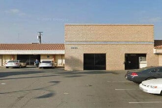 1841-1861 W Commonwealth Ave, Fullerton, CA à louer Photo de l’immeuble– Image 1 sur 1