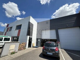 Plus de détails pour Bureau, Local d'activités à louer