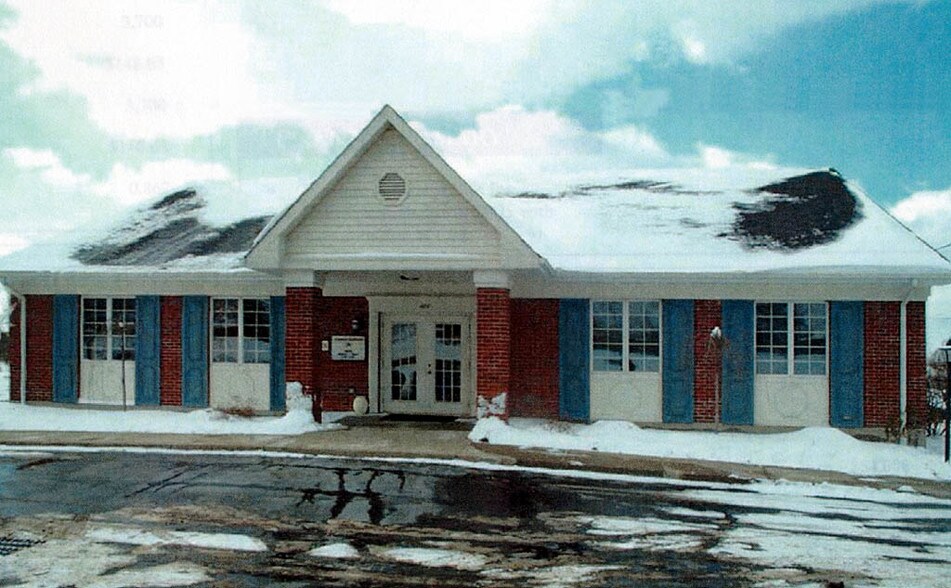 420 S Canfield Niles Rd, Youngstown, OH à louer - Photo de l’immeuble – Image 2 sur 2