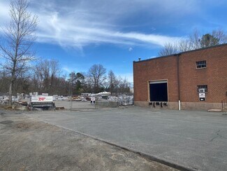 Plus de détails pour 1595 Central St, Stoughton, MA - Local d'activités, Industriel/Logistique à louer