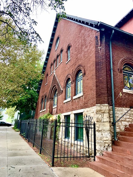 700-706 W Pennway St, Kansas City, MO à louer - Photo de l’immeuble – Image 2 sur 23