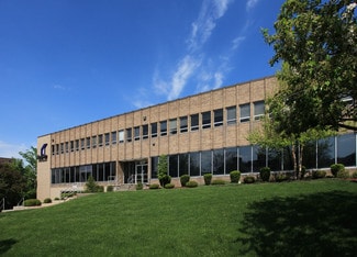 Plus de détails pour 831 James St, Syracuse, NY - Bureau/Médical à louer