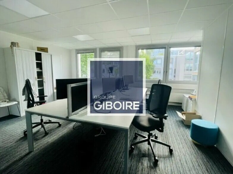 Bureau dans Rennes à louer - Photo de l’immeuble – Image 1 sur 5