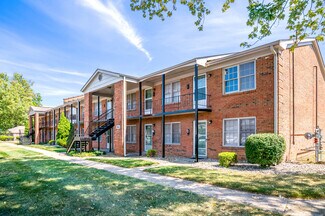 Plus de détails pour 3201 Commander Dr, Louisville, KY - Logement à vendre