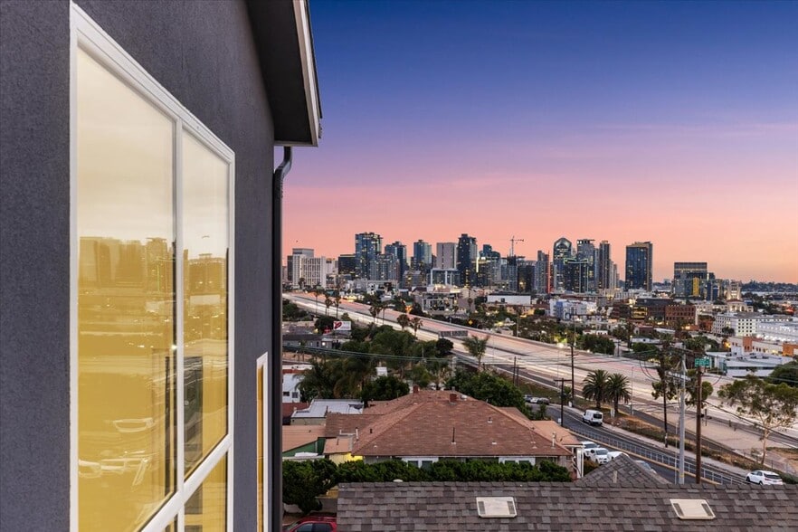 2715 Columbia St, San Diego, CA à vendre - Photo de l’immeuble – Image 2 sur 16