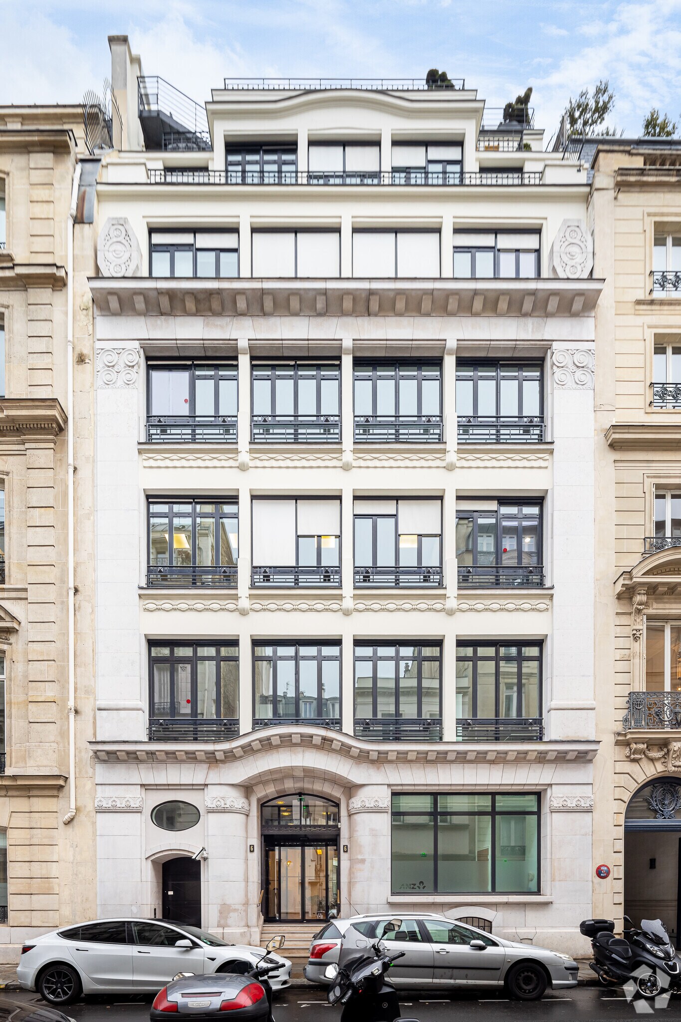 6 Rue Lamennais, Paris à louer Photo principale– Image 1 sur 17