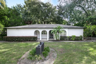 1666 N Donnelly Pl, Mount Dora, FL à louer Photo intérieure– Image 2 sur 23