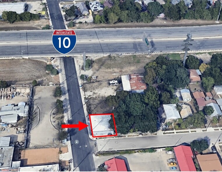 1020 Roosevelt Ave, San Antonio, TX à vendre - Aérien – Image 2 sur 25