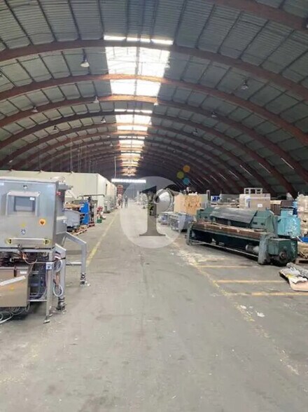 Local d’activités dans Mouvaux à louer - Photo intérieure – Image 3 sur 6