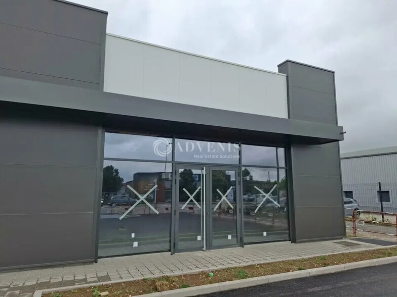 Local commercial dans Essey-lès-Nancy à louer - Photo de l’immeuble – Image 1 sur 1