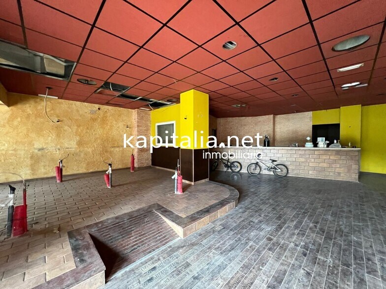 Local commercial dans Ontinyent, Valencia à vendre - Photo de l’immeuble – Image 2 sur 5
