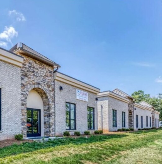 14936 Brown Mill Rd, Huntersville, NC à louer - Photo de l’immeuble – Image 3 sur 10