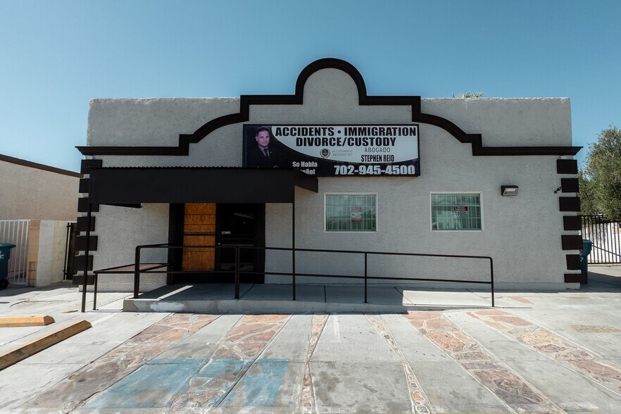 713 N Eastern Ave, Las Vegas, NV à vendre - Photo de l’immeuble – Image 1 sur 16