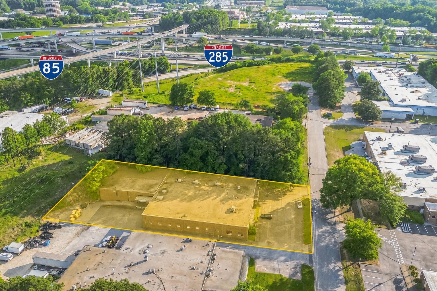 3565 McCall Pl, Doraville, GA à louer Autre– Image 1 sur 1