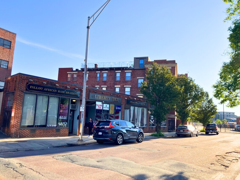 14-20 Irving St, Malden, MA à louer - Photo de l’immeuble – Image 3 sur 3