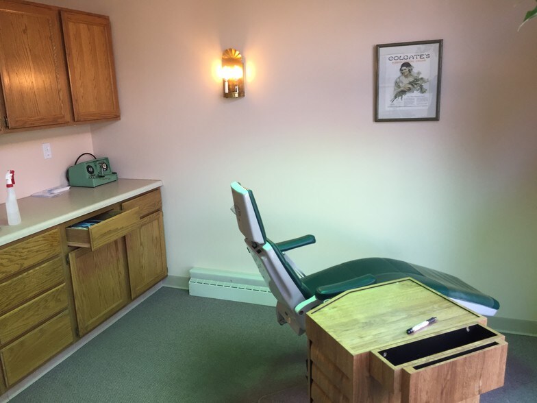 3910 85th St, Kenosha, WI à vendre - Photo de l’immeuble – Image 2 sur 17