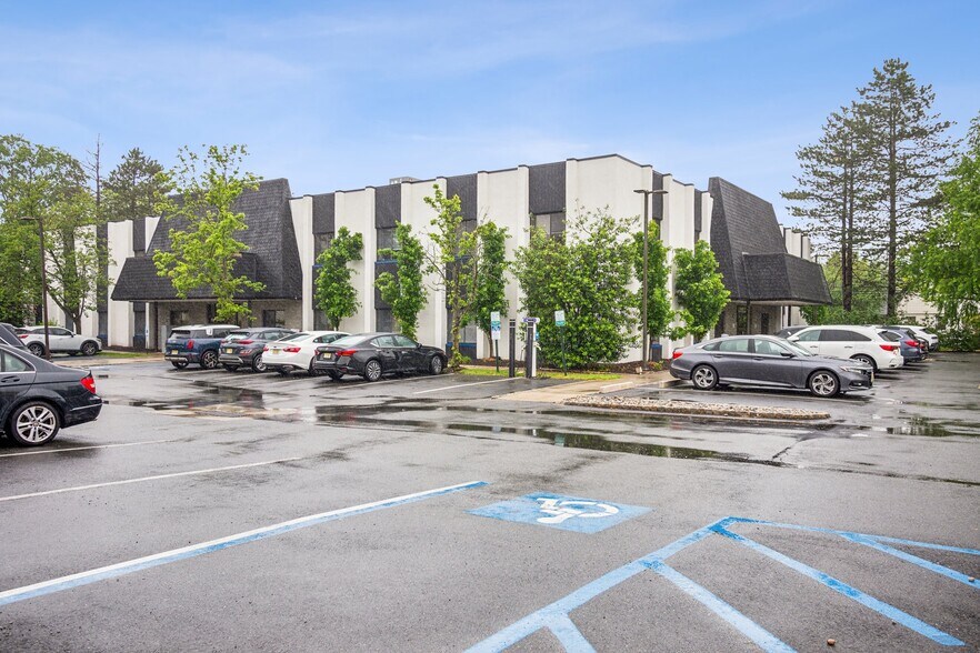 219 South St, New Providence, NJ à louer - Photo de l’immeuble – Image 1 sur 7