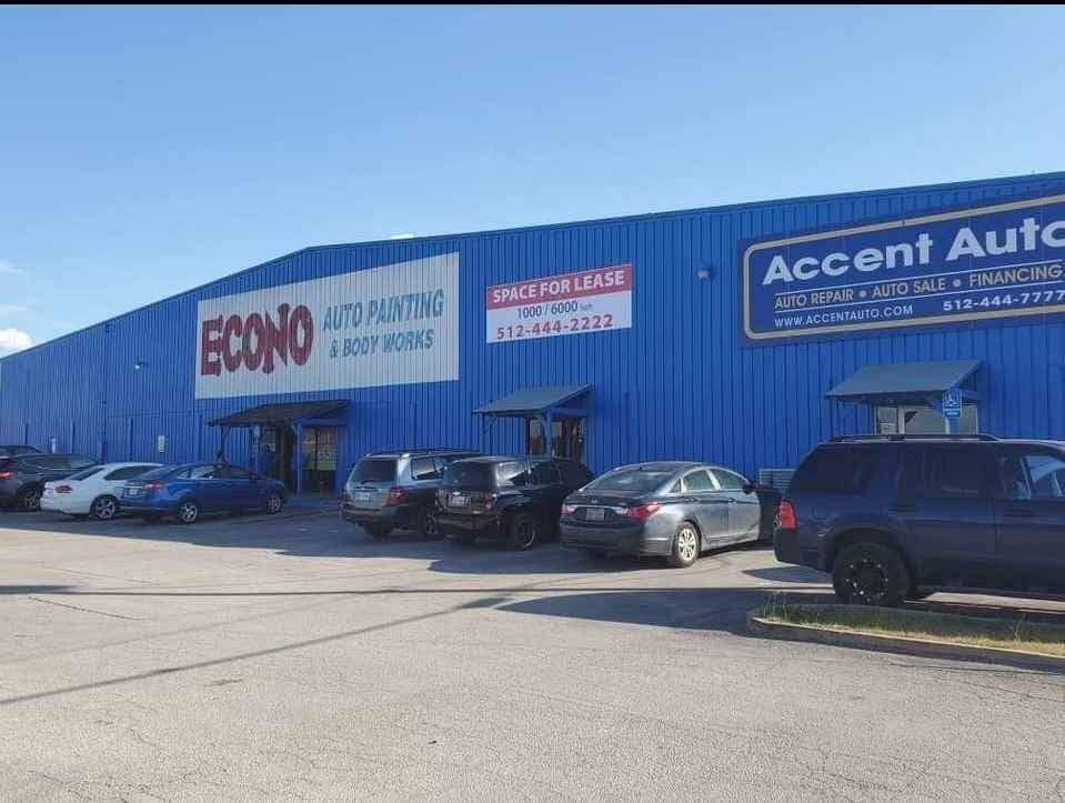 4749 E Ben White Blvd, Austin, TX à louer Photo de l’immeuble– Image 1 sur 4