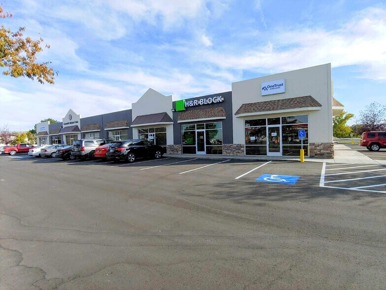 822 E Main St, Grantsville, UT à louer - Photo de l’immeuble – Image 2 sur 3