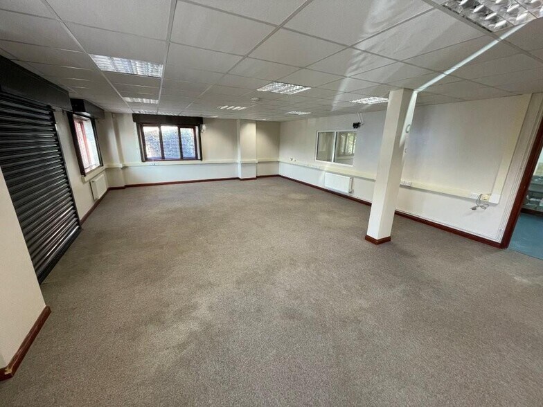 Lion Ln, Needham Market à vendre - Photo de l’immeuble – Image 2 sur 5