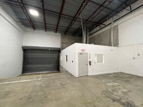1800-1890 NW 82nd Ave, Doral, FL à louer Photo intérieure– Image 2 sur 7