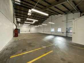 Carr Wood Rd, Castleford à louer Photo de l’immeuble– Image 2 sur 2