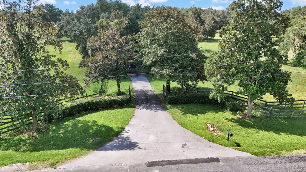 9400 NW 160th St, Reddick, FL à vendre - Photo de l’immeuble – Image 3 sur 66