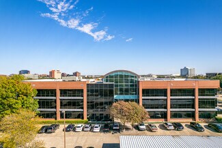 Plus de détails pour 1701 N Collins Blvd, Richardson, TX - Bureau, Bureau/Médical à louer