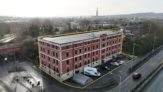Plus de détails pour St Pauls Rd, Salisbury - Bureau à louer