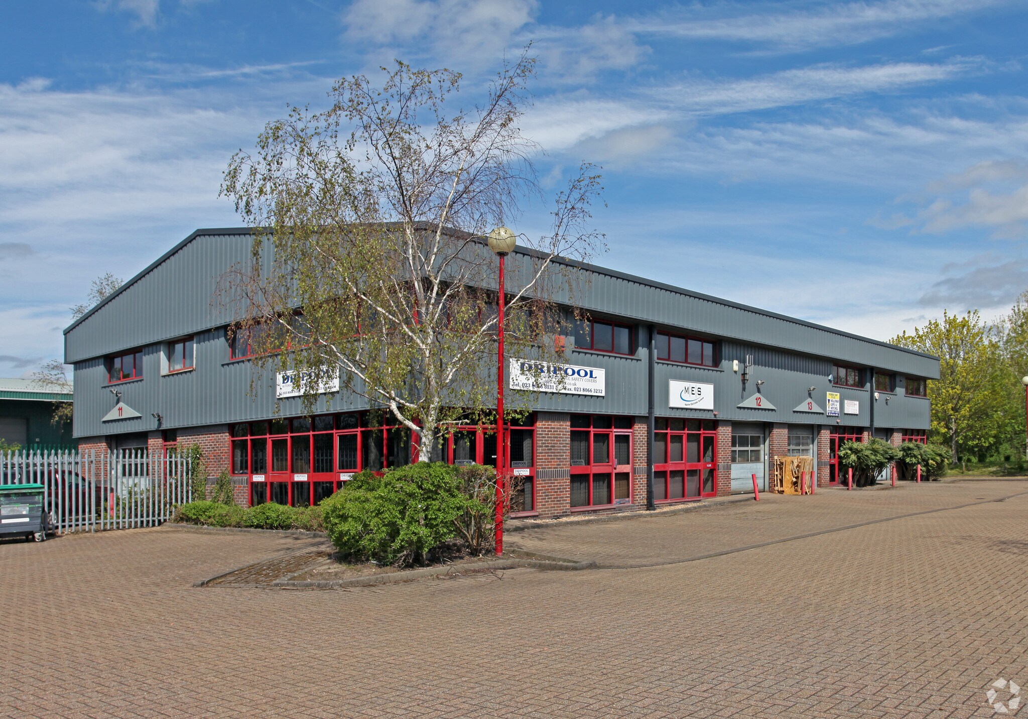 Brunel Rd, Totton à vendre Photo principale– Image 1 sur 5