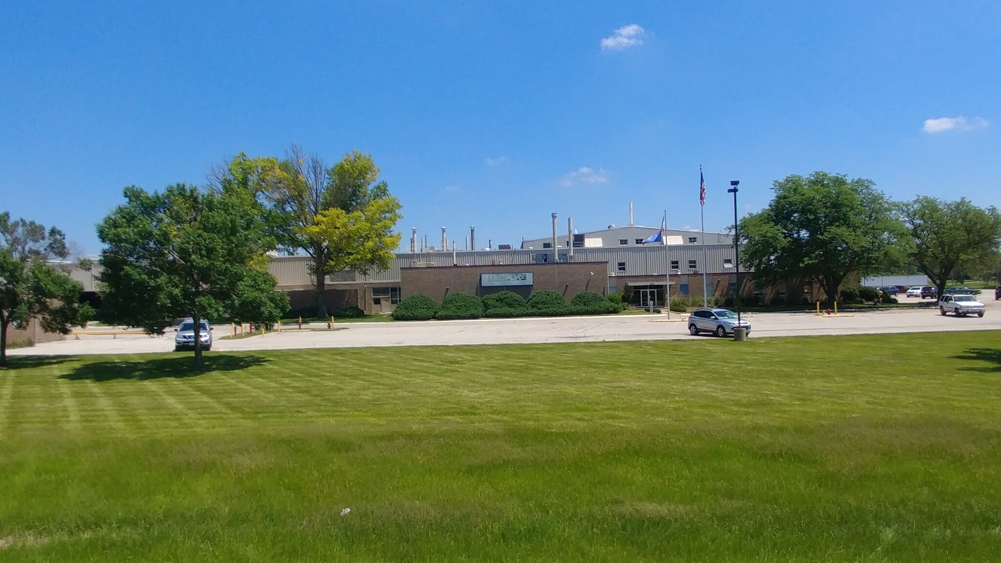 2500 Highway 6 E, Iowa City, IA à louer Photo principale– Image 1 sur 9