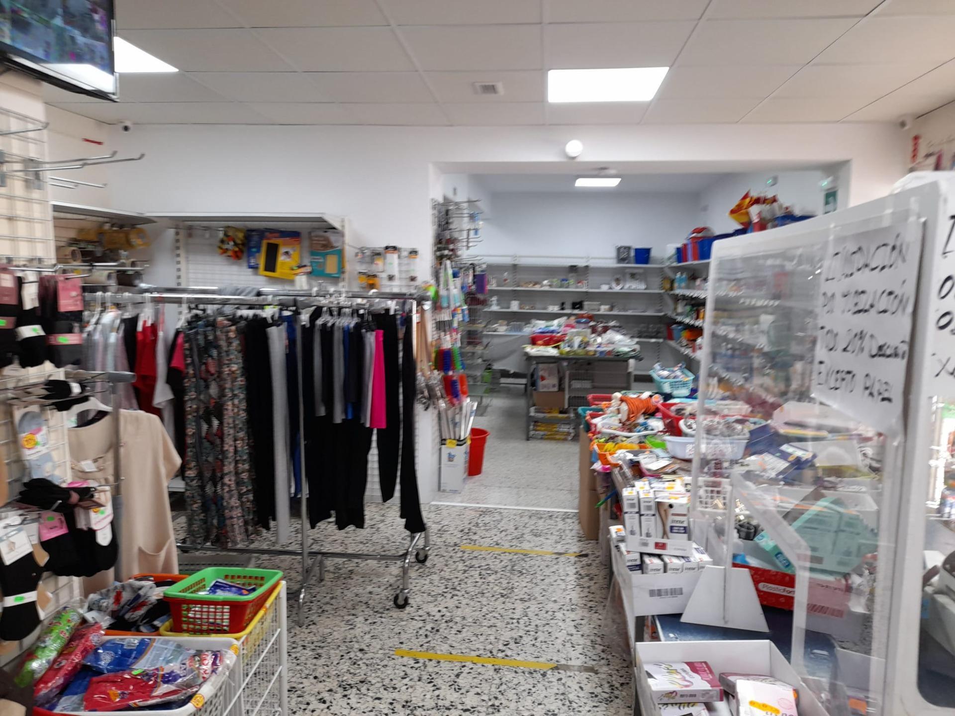 Local commercial dans Cáceres, Cáceres à louer Photo intérieure– Image 1 sur 19