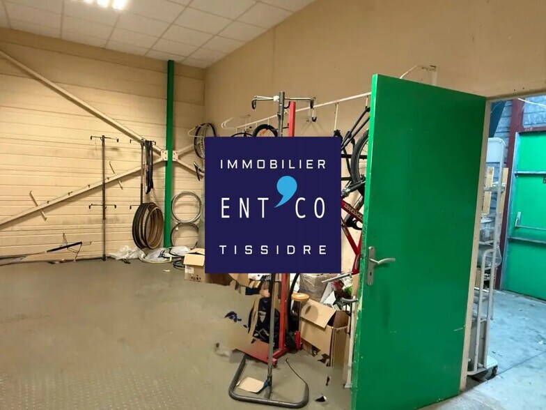 Local commercial dans Boé à vendre - Photo de l’immeuble – Image 3 sur 4