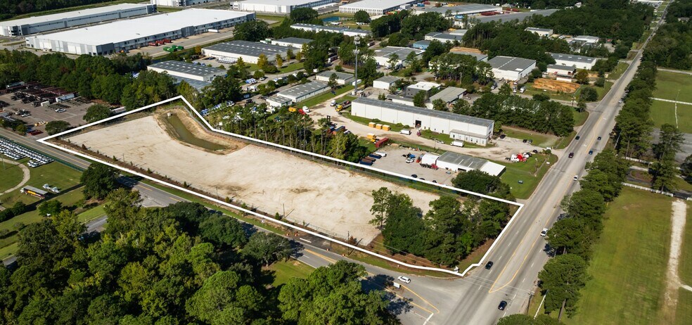 8016 Commerce Center Rd, Ladson, SC à louer - Photo de l’immeuble – Image 2 sur 34