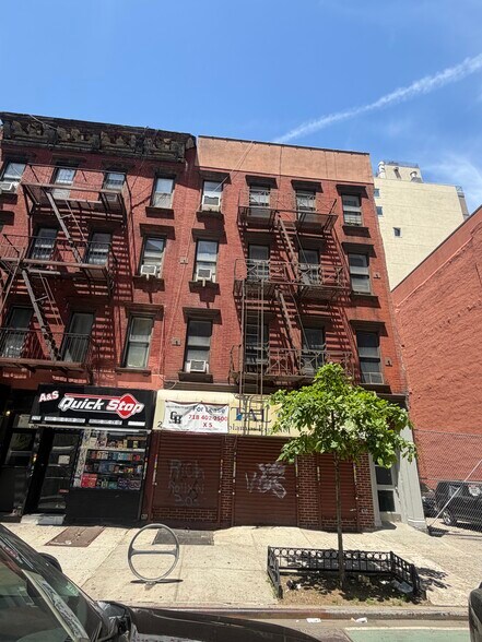 2127 1st Ave, New York, NY à louer - Photo de l’immeuble – Image 3 sur 8