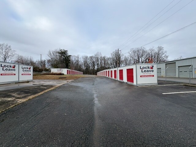 1855 EAST DIXON BLVD., SHELBY, NC 28150, Shelby, NC à vendre - Photo de l’immeuble – Image 3 sur 24