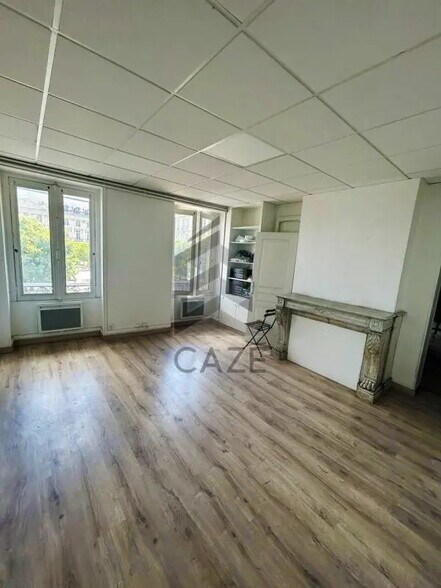 Bureau dans Bordeaux à louer - Photo de l’immeuble – Image 3 sur 5