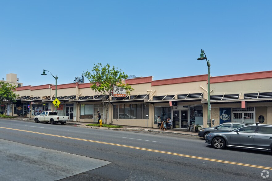 3571 Waialae Ave, Honolulu, HI à louer - Photo principale – Image 1 sur 5