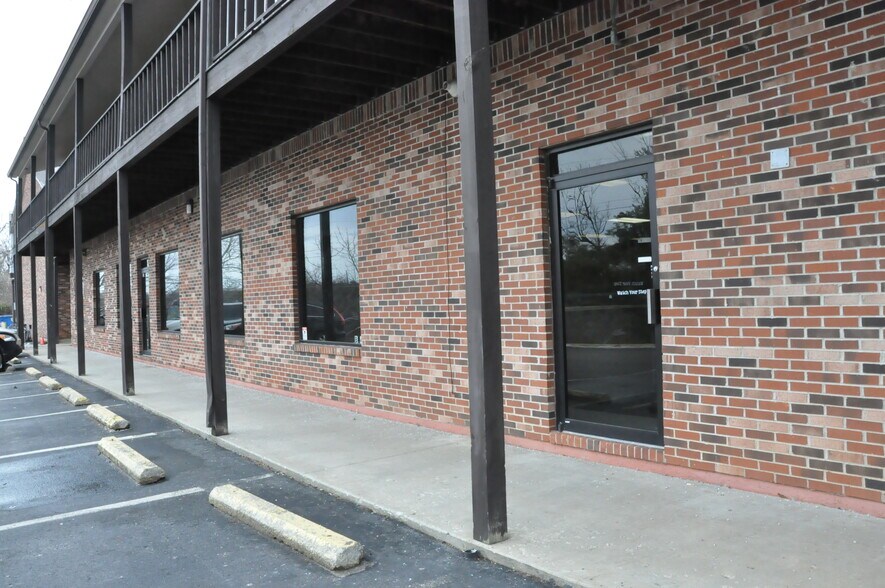 1100 US127 South, Frankfort, KY à louer - Photo de l’immeuble – Image 2 sur 3