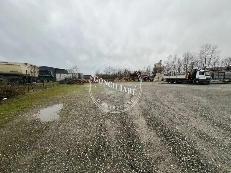 Industriel/Logistique dans Portet-sur-Garonne à louer - Photo de l’immeuble – Image 1 sur 5