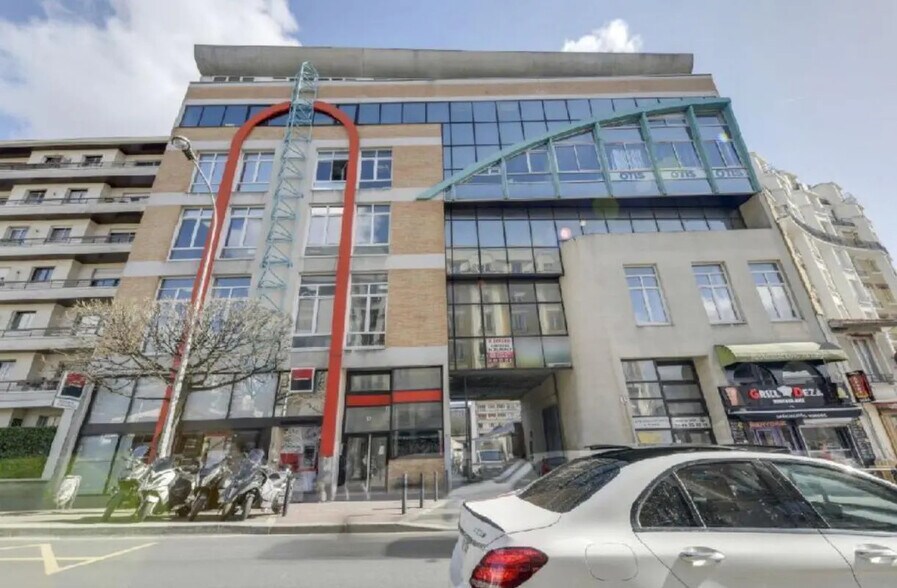 Bureau dans Montreuil à louer - Photo de l’immeuble – Image 1 sur 2