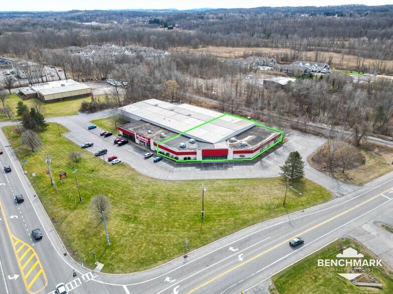 7275 State Route 96, Victor, NY à vendre - Photo de l’immeuble – Image 1 sur 4