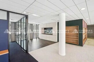 Plus de détails pour 3 Place Pascalon, Lyon - Bureau à louer