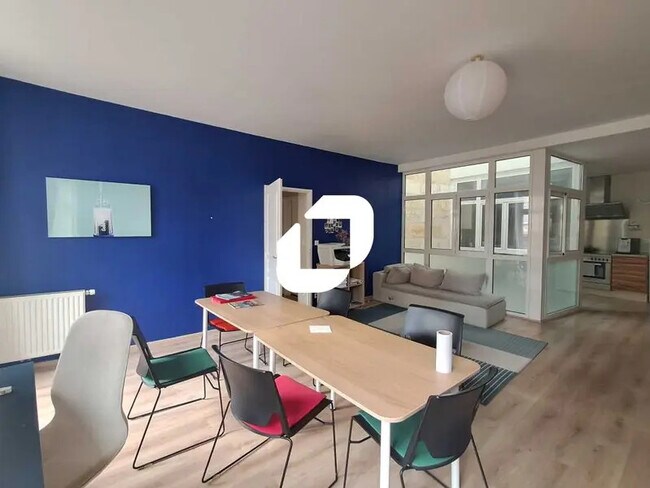 Plus de détails pour Bureau à louer
